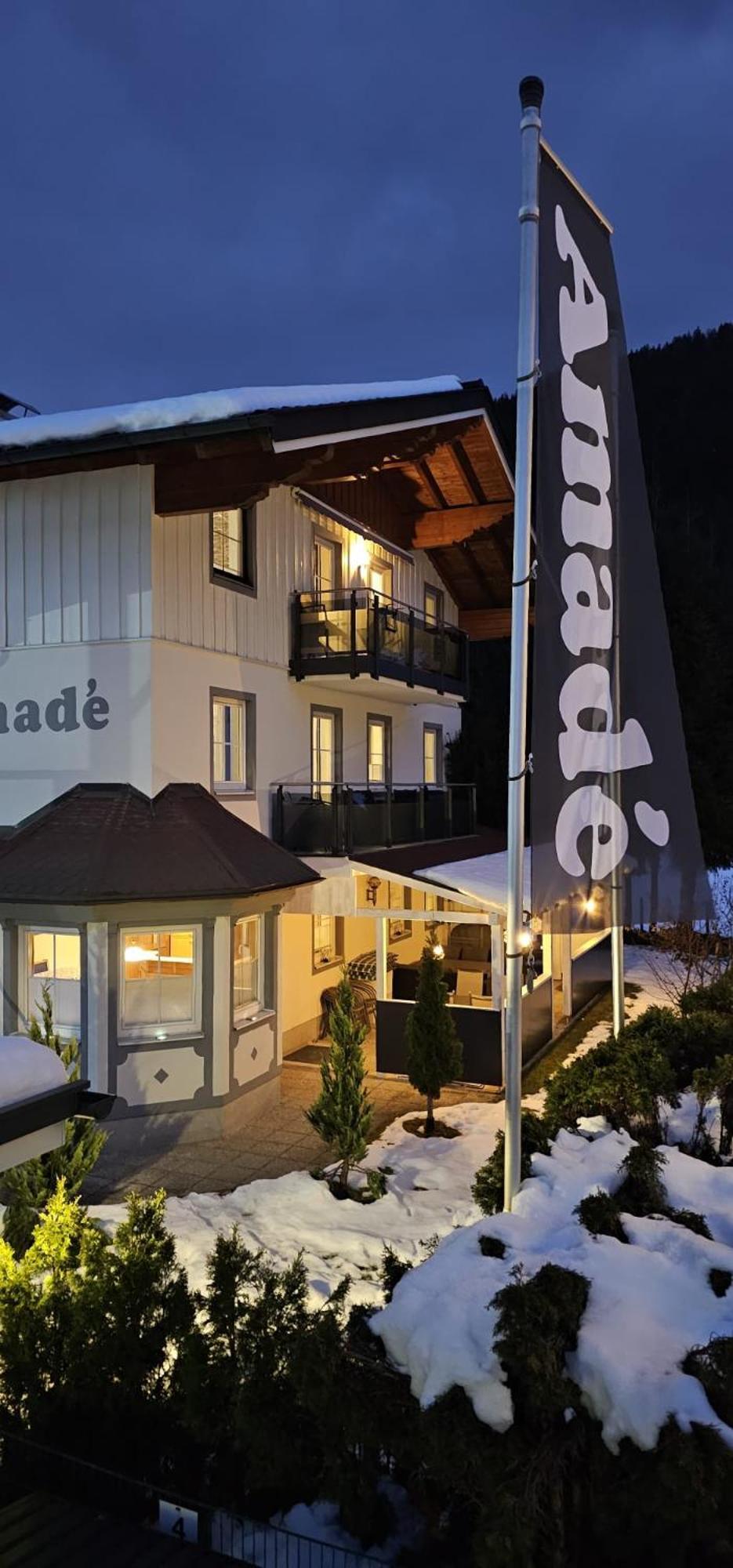 Gaestehaus Amade Φλαχάου Εξωτερικό φωτογραφία