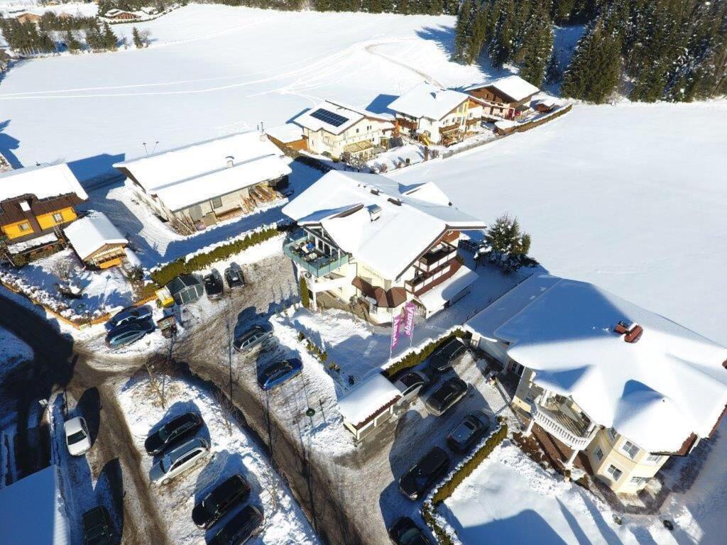 Gaestehaus Amade Φλαχάου Εξωτερικό φωτογραφία